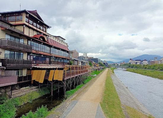 japan/kyoto/landmark/kawaramachi-dori-street