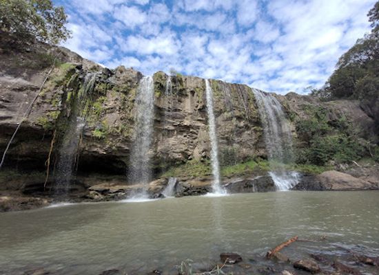 honduras/la-paz-region/landmark/cascada-la-estanzuela