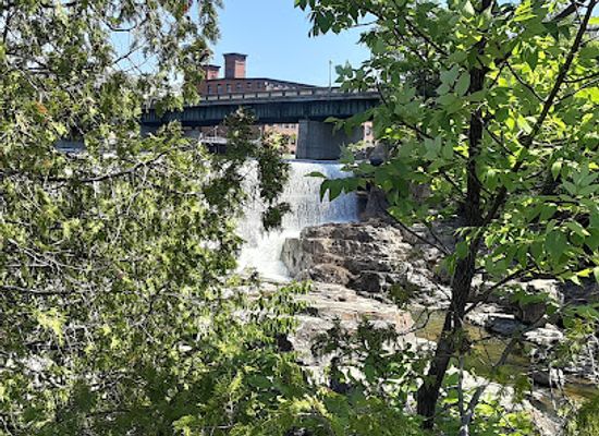 vermont/chittenden-county/landmark/the-salmon-hole-on-the-winooski-river