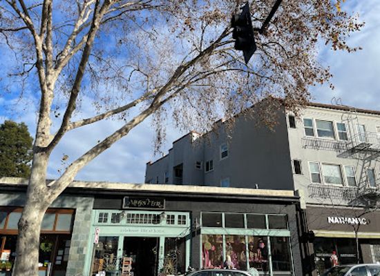 california/oakland/rockridge/landmark/maison-d-etre