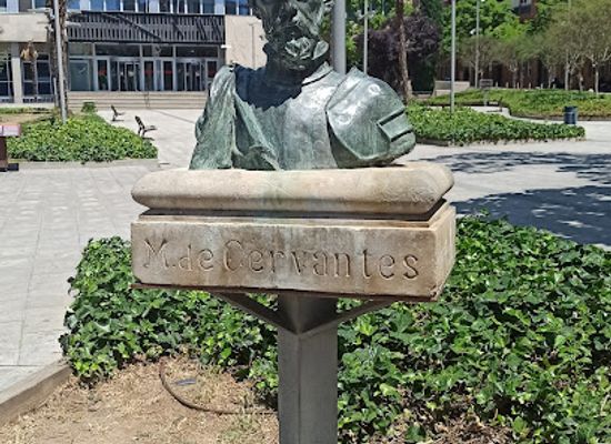 spain/lleida/landmark/monument-a-miguel-de-cervantes-lleida