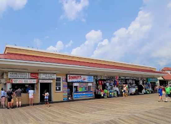 delaware/rehoboth-beach/landmark/starkey-s-funnel-cake-factory