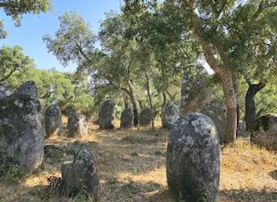 portugal/evora/landmark/cromeleque-de-portela-de-mogos