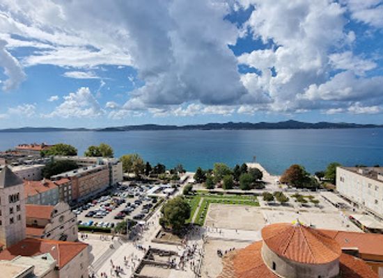 croatia/zadar/landmark/market-zadar