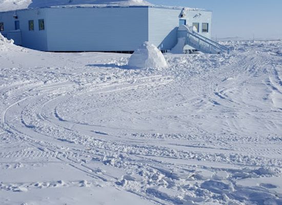 canada/iqaluit/landmark/unikkaarvik-visitor-centre