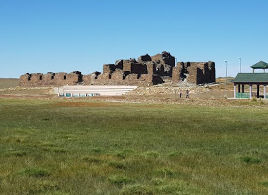 mongolia/buir-lake/landmark/sum-khukh-burd