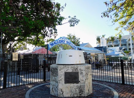 florida/key-west/landmark/florida-keys-historical-military-memorial
