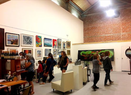 uruguay/piriapolis/landmark/centro-cultural-espacio-miramar