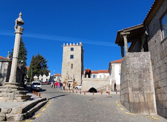 portugal/beira-baixa/landmark/pelourinho-de-aguiar-da-beira
