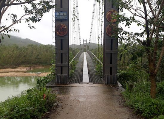 vietnam/north-central-coast/landmark/loc-yen-ancient-village-tien-phuoc