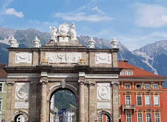 austria/zillertal/landmark/triumphpforte