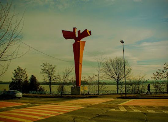 romania/galati/landmark/poarta-orasului