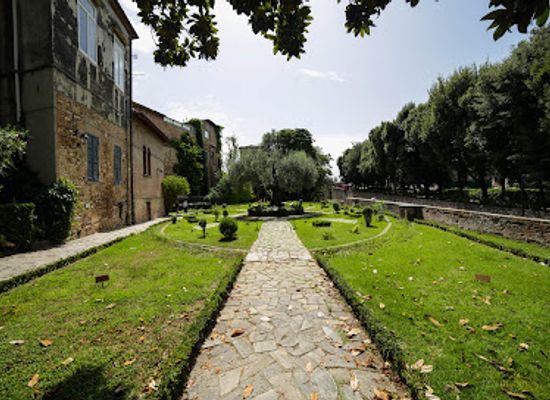 italy/perugia/landmark/orto-medievale