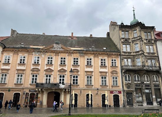 slovakia/dolina/landmark/csaky-palace