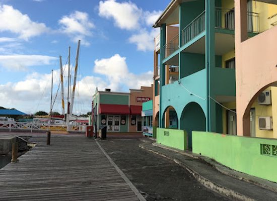 antigua-and-barbuda/saint-john/landmark/vendor-s-mall