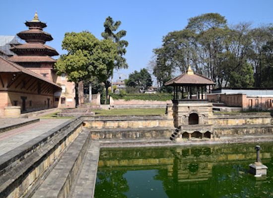 nepal/patan/patan-durbar-square/landmark/bhandarkhal-pokhari