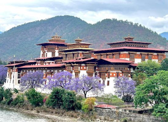 bhutan/gasa/landmark/happiness-inside-journey