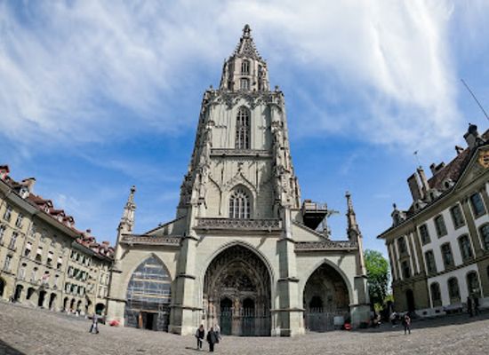 switzerland/bern/landmark/munsterplatz