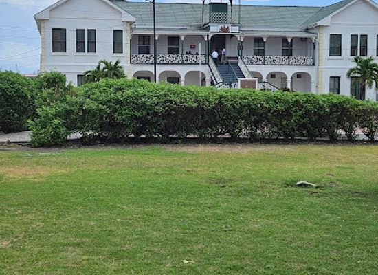 belize/belize-city/fort-george/landmark/battlefield-park