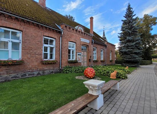 estonia/viljandi-county/landmark/kondase-keskus