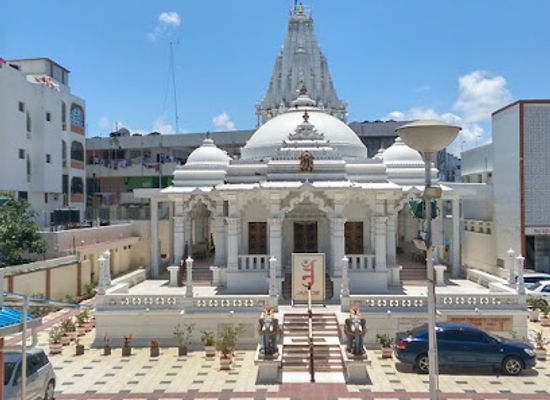 kenya/mombasa/landmark/shree-parshva-vallabh-jain-temple