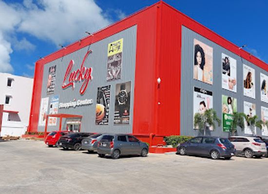sint-maarten/little-bay/landmark/lucky-shopping-center