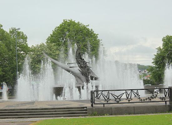 norway/western-norway/landmark/hvalfangstmonumentet