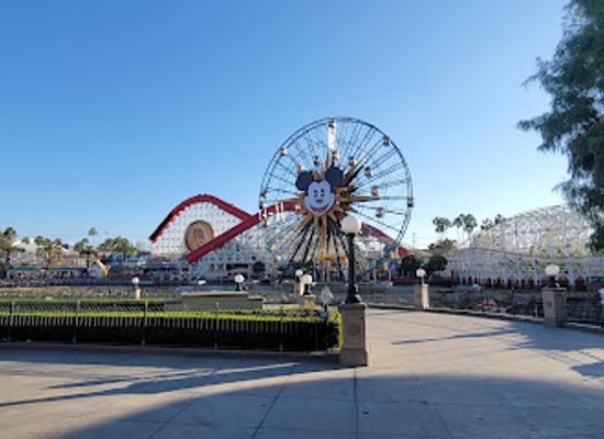 california/anaheim/landmark/pirates-of-the-caribbean