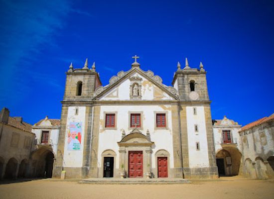 portugal/estremadura/landmark/santuario-de-nossa-senhora-do-cabo-espichel