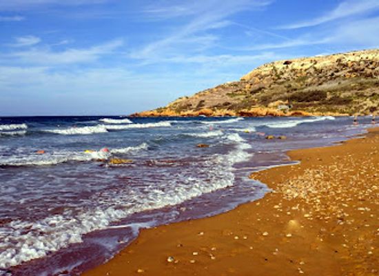 malta/marsalforn-bay/landmark/ramla-beach