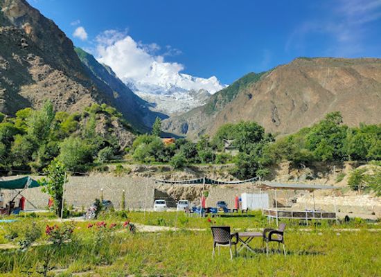 pakistan/karimabad/landmark/rakaposhi-view-point-hotel-restaurant