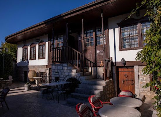 montenegro/moraca/landmark/kuca-cubranovica