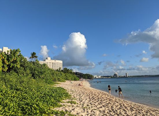 guam/tumon-bay/landmark/gun-beach-tumon