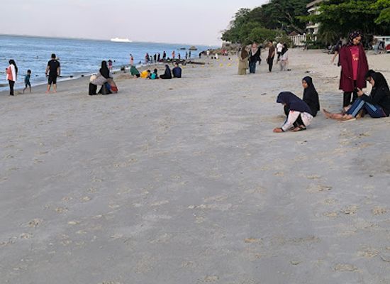malaysia/penang/tanjung-bungah/landmark/tanjung-bungah-seaside-viewing-spot