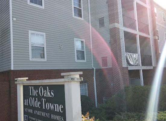 maryland/gaithersburg/landmark/oaks-at-olde-towne-seniors-62