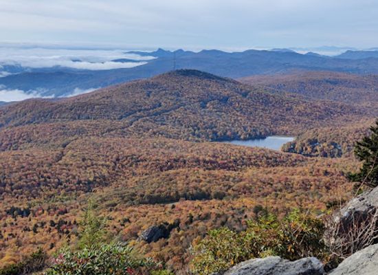 north-carolina/high-country/landmark/grandfather-mountain-overlook