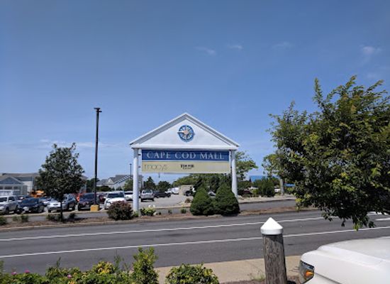 massachusetts/barnstable/landmark/cape-cod-mall