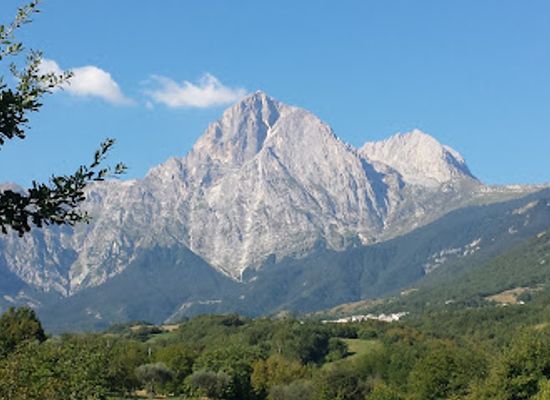 italy/abruzzo/landmark/ente-parco-nazionale-del-gran-sasso-and-monti-della-laga