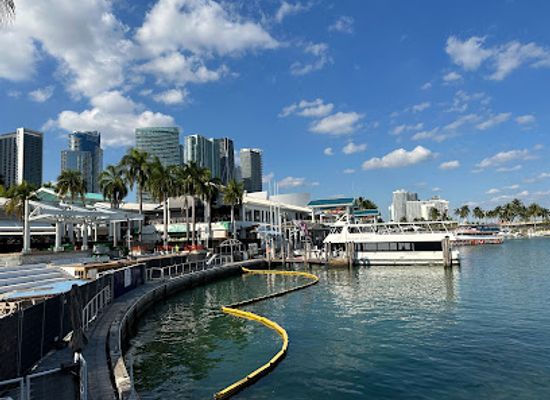 florida/miami/landmark/bayside-marketplace