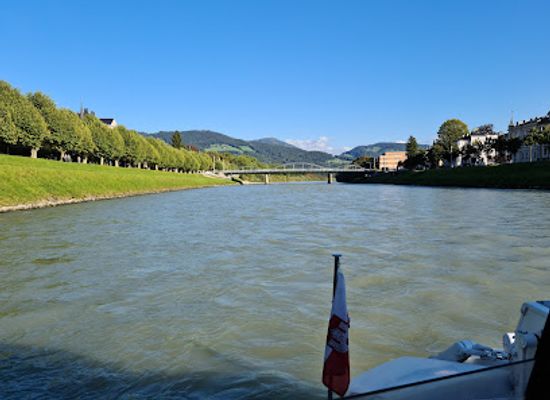 austria/flachgau/landmark/salzach-cruise