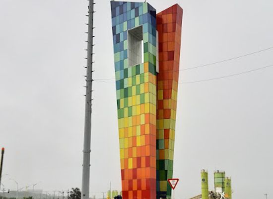 colombia/barranquilla/miramar/landmark/monumento-ventana-al-mundo