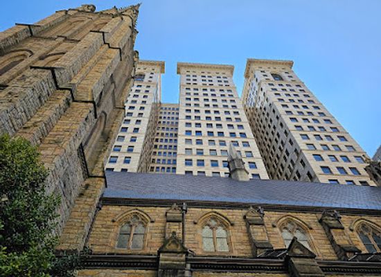pennsylvania/pittsburgh/landmark/piatt-place-downtown