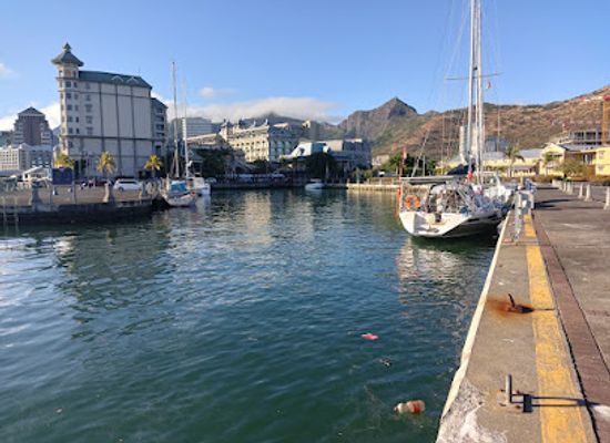 mauritius/grand-port/landmark/caudan-waterfront
