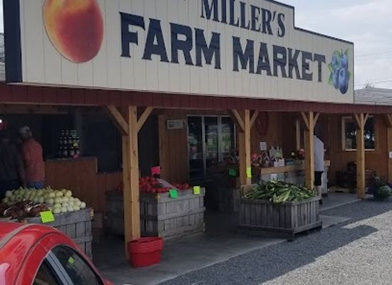 ohio/amish-country/landmark/miller-s-farm-market
