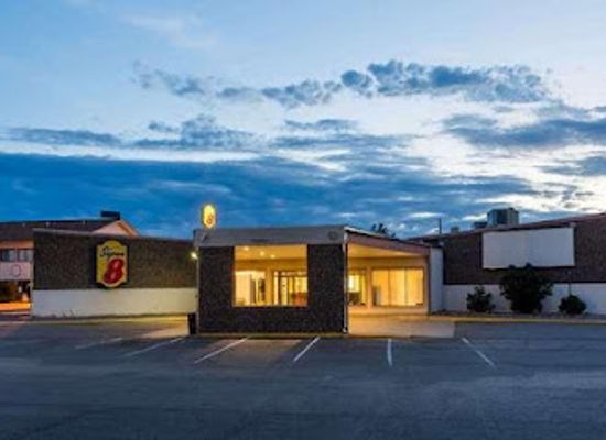 colorado/sterling/landmark/super-8-by-wyndham-sterling-co