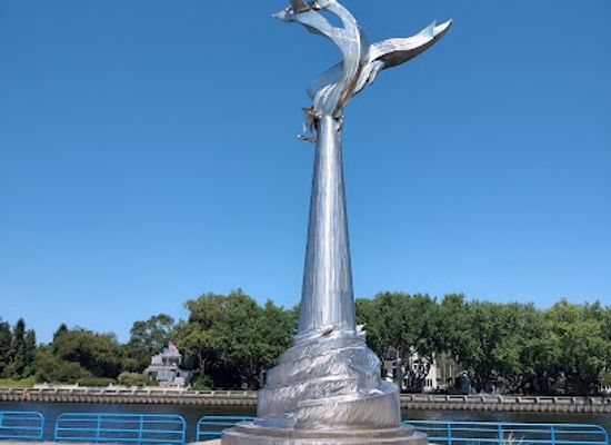 michigan/st-joseph/landmark/silver-beach-county-park