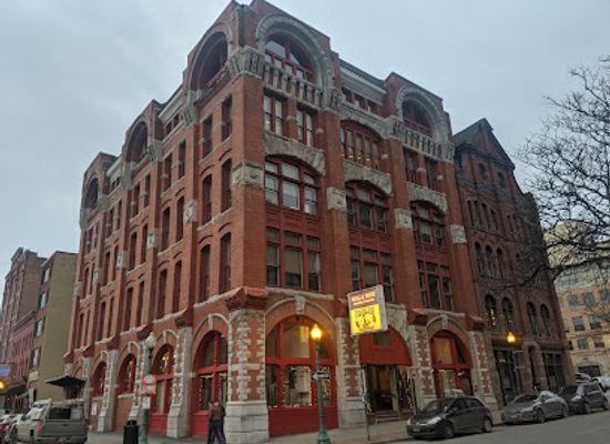 new-york/syracuse/armory-square/landmark/armory-square