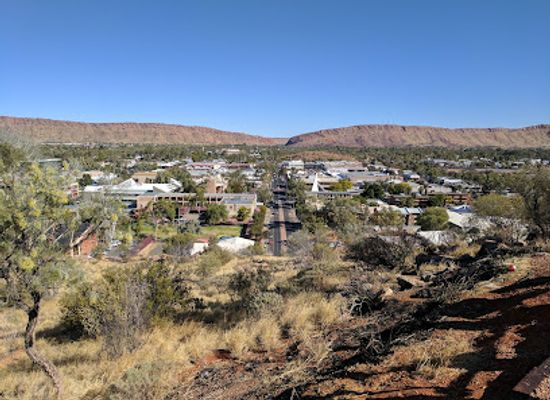 australia/red-centre/landmark/anzac-hill
