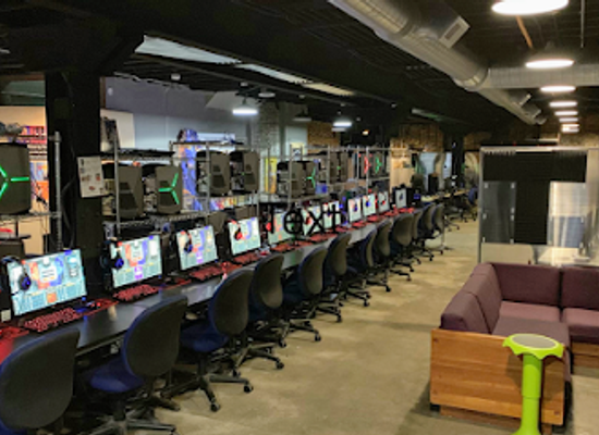 wisconsin/racine/landmark/not-your-parents-basement-gaming-lounge