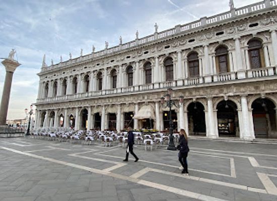 italy/venice/landmark/museo-correr